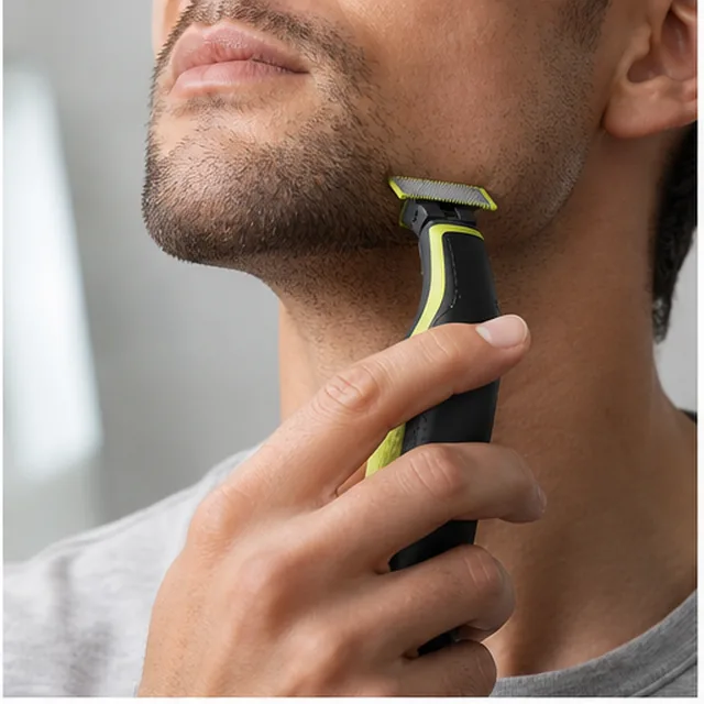 Comfortable grooming for many skin types