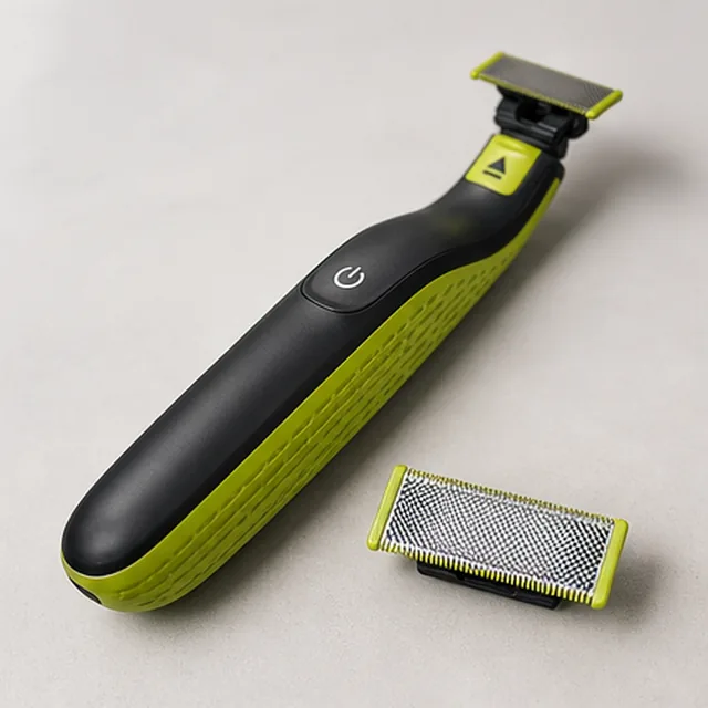Replaceable OneBlade blade